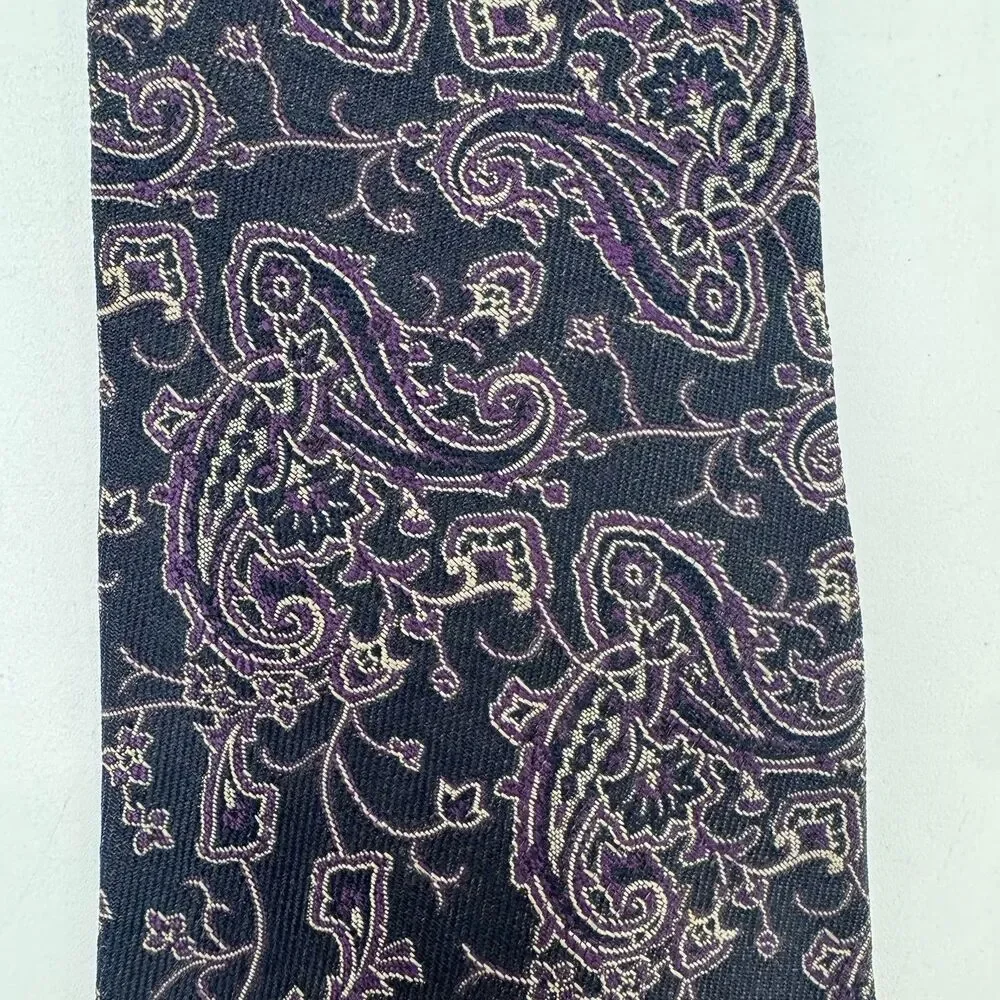 Ferrell Reed Tie All Silk Black Paisley In Cream & Violet VTG Fast Shipping